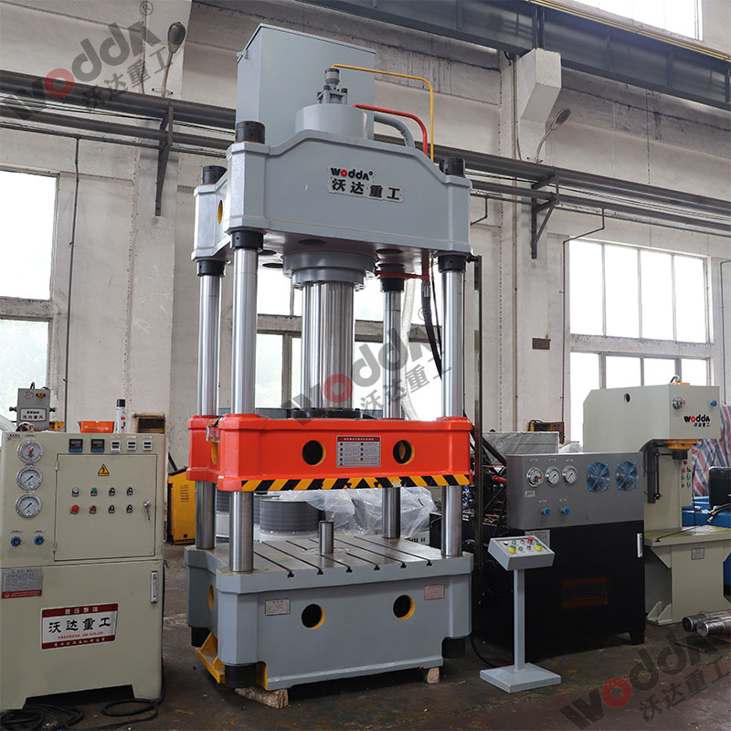 315噸國標(biāo)液壓機 315噸國標(biāo)液壓機