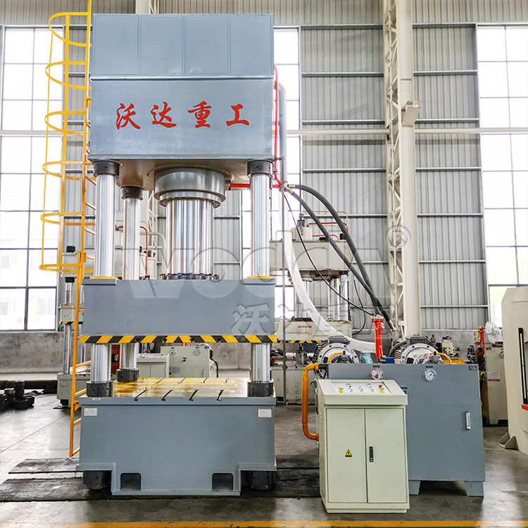 800噸汽車內(nèi)飾件成型液壓機