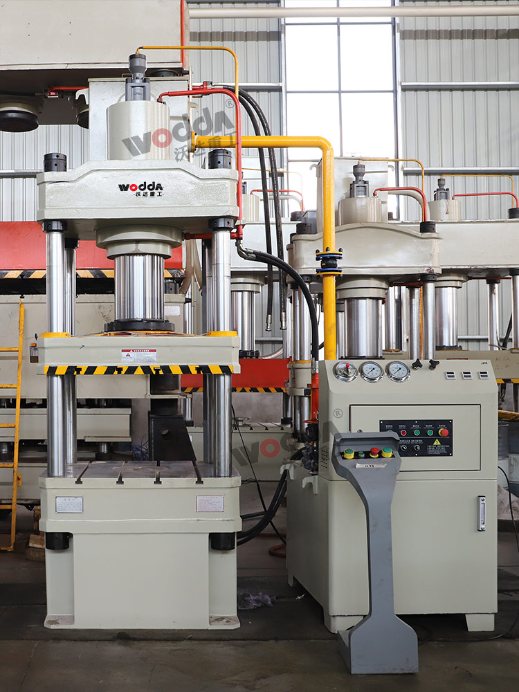 200t油壓機(jī) 200t油壓機(jī)