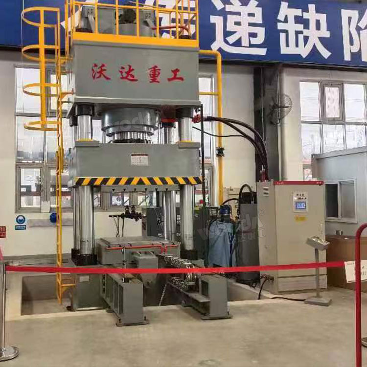 1000噸三梁四柱液壓機帶移動工作臺 1000噸三梁四柱液壓機帶移動工作臺