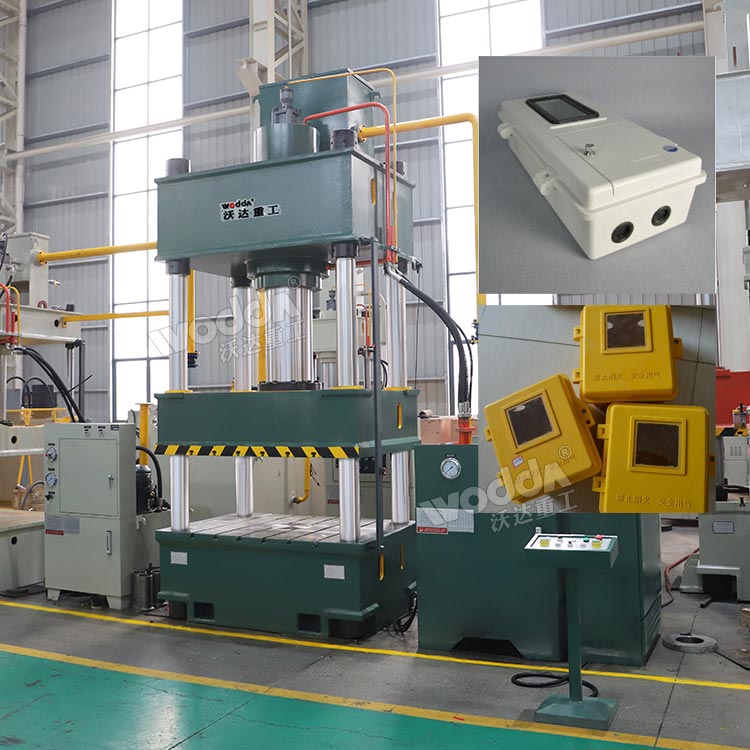 標(biāo)準(zhǔn)315噸三梁四柱液壓機(jī)