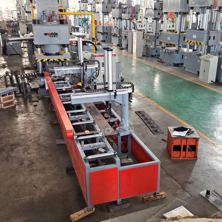 500噸錨桿托盤自動化生產(chǎn)線 500噸錨桿托盤自動化生產(chǎn)線