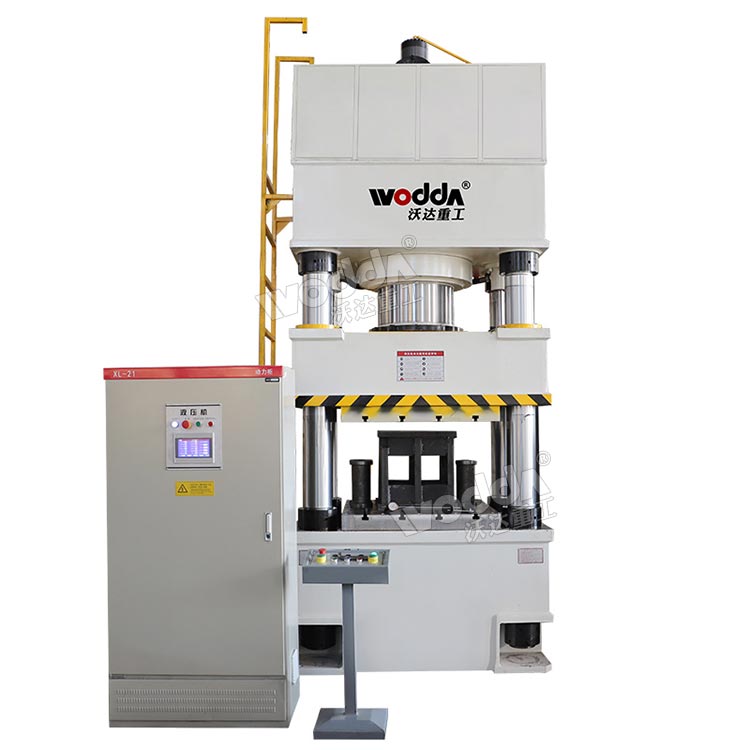 500噸三梁四柱液壓機(jī) 500噸三梁四柱液壓機(jī)