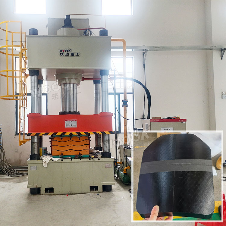 630噸PE防彈插板液壓機 630噸PE防彈插板液壓機