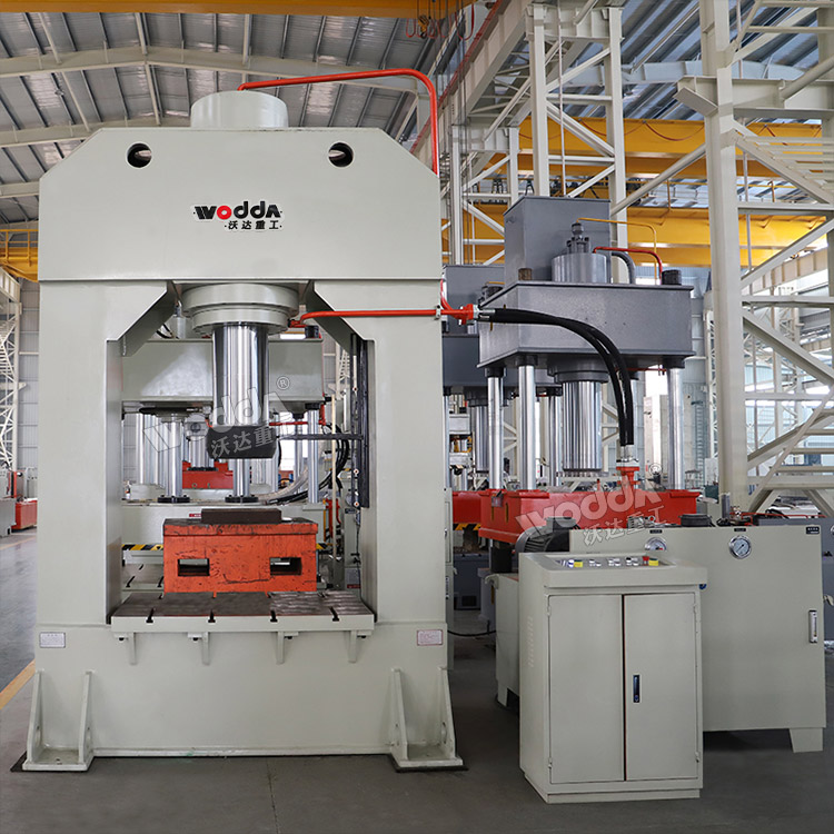 500噸油壓機(jī) 500噸油壓機(jī)