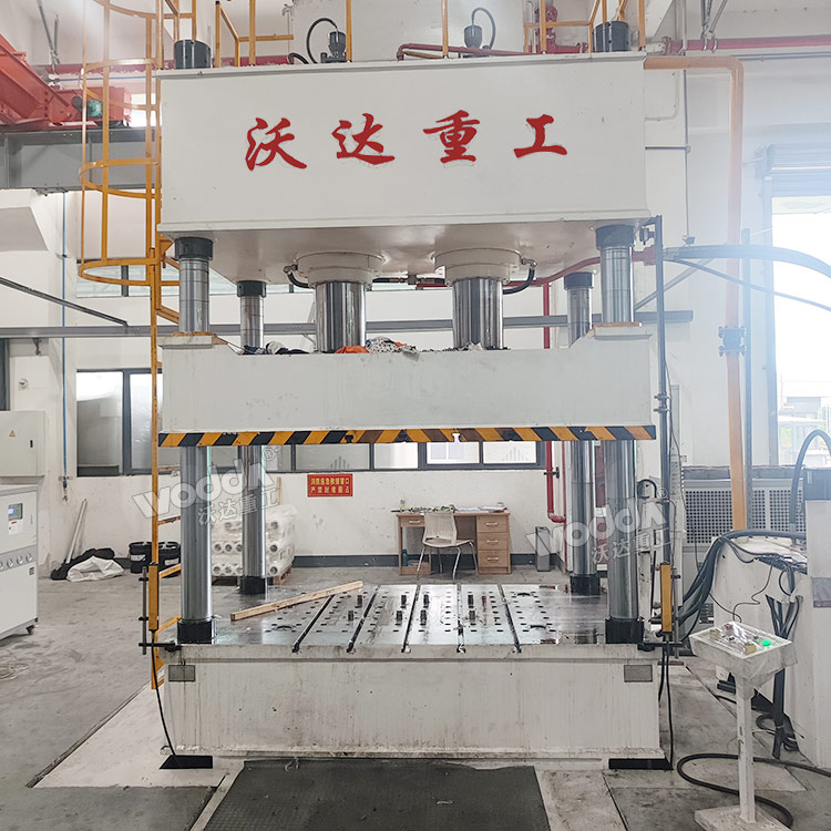 500噸四柱液壓機 500噸四柱液壓機