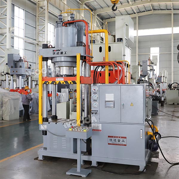 冷擠壓液壓機(jī)