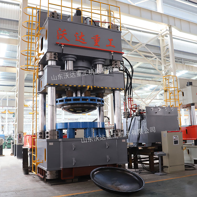 2500噸封頭液壓機(jī) 2500噸封頭液壓機(jī)