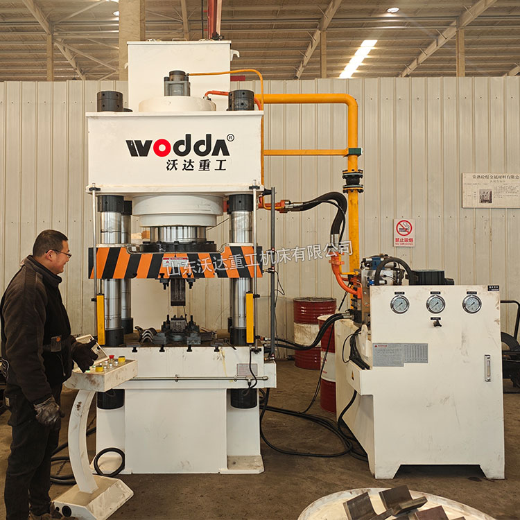 500噸金屬板材折彎液壓機(jī)