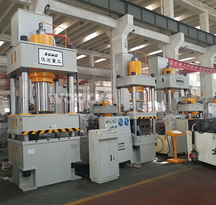 315噸四柱液壓機 315噸四柱液壓機