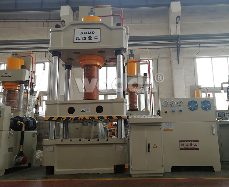 315噸三梁四柱液壓機 315噸三梁四柱液壓機