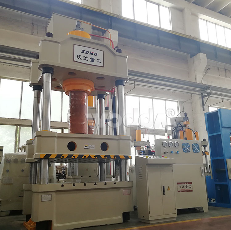 315噸三梁四柱液壓機 315噸三梁四柱液壓機