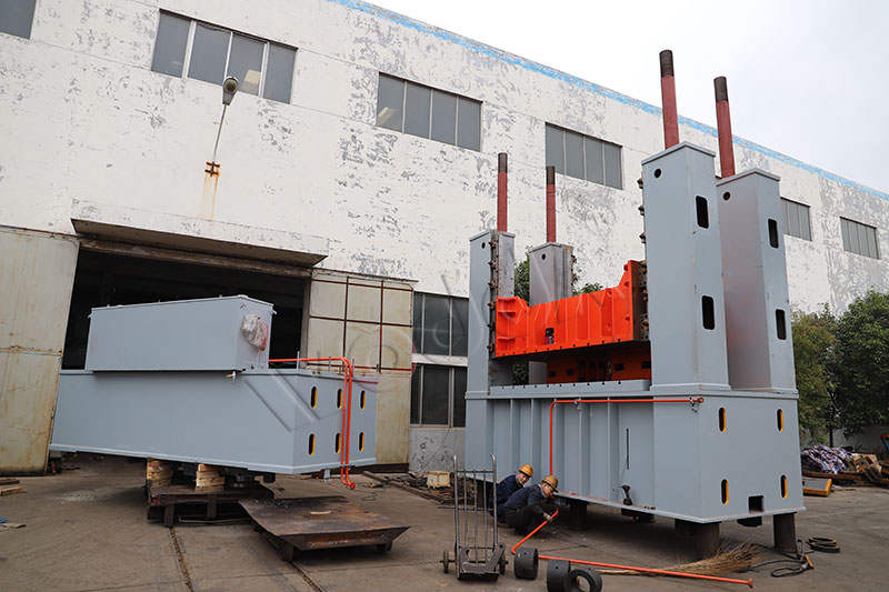 800噸框架式液壓機(jī)價格 800噸框架式液壓機(jī)價格